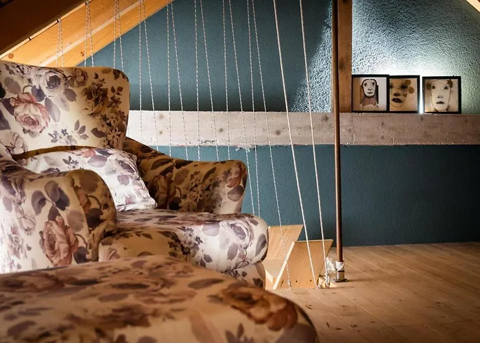 Vikendica -alba Donji Okrug (Ciovo)